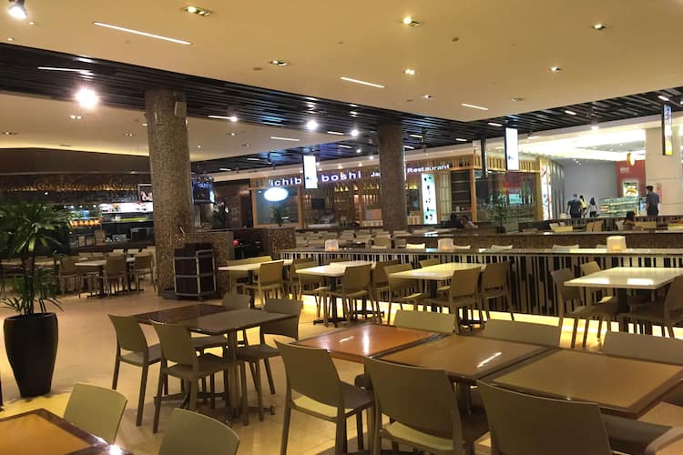 Dubai pavilion food court